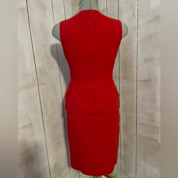 Alexander McQueen Dress with peplum - Picture 4 of 12